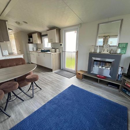 Ormesby 8, Haven Holiday Park, Caister - Four Bedroom, Sleeps 8, Pets Welcome - 2 Minutes From The Beach! 大雅茅斯 外观 照片