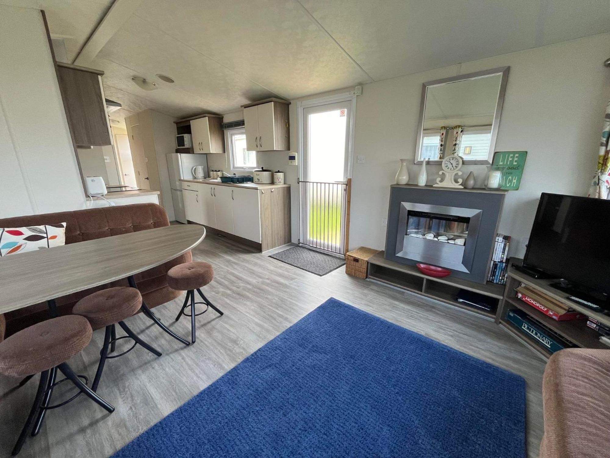Ormesby 8, Haven Holiday Park, Caister - Four Bedroom, Sleeps 8, Pets Welcome - 2 Minutes From The Beach! 大雅茅斯 外观 照片